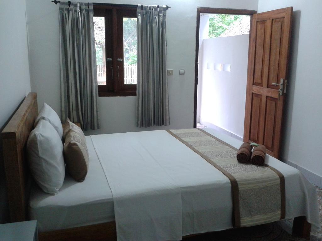 Putri Homestay Ilhas Gili Exterior foto