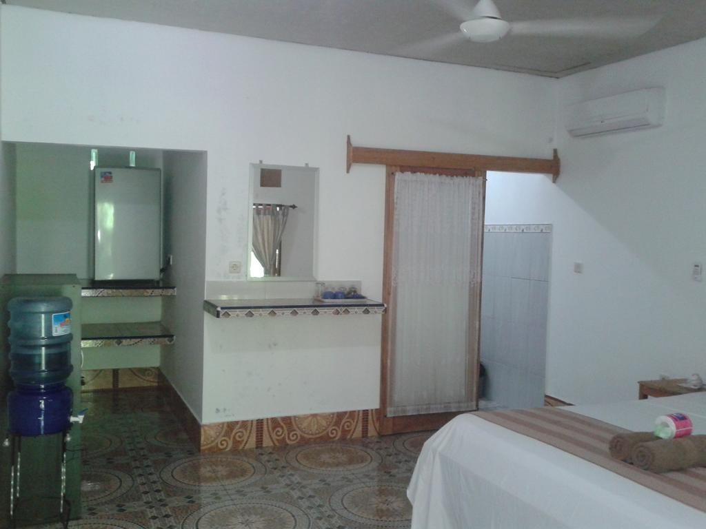 Putri Homestay Ilhas Gili Exterior foto