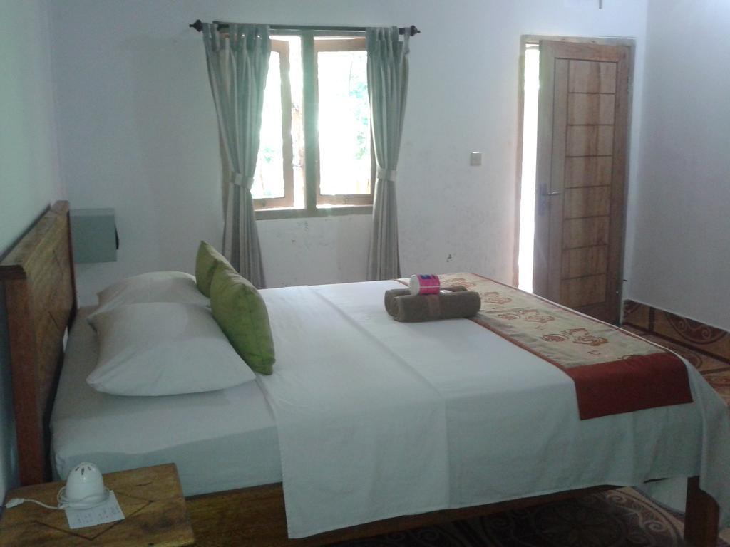 Putri Homestay Ilhas Gili Exterior foto