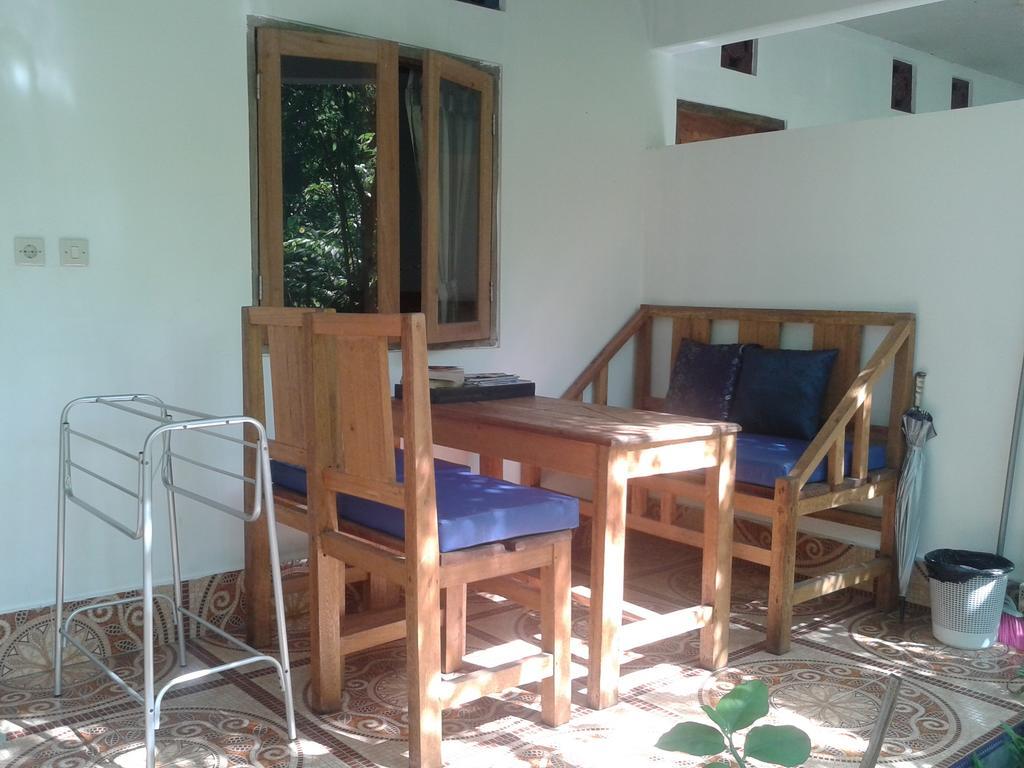 Putri Homestay Ilhas Gili Exterior foto