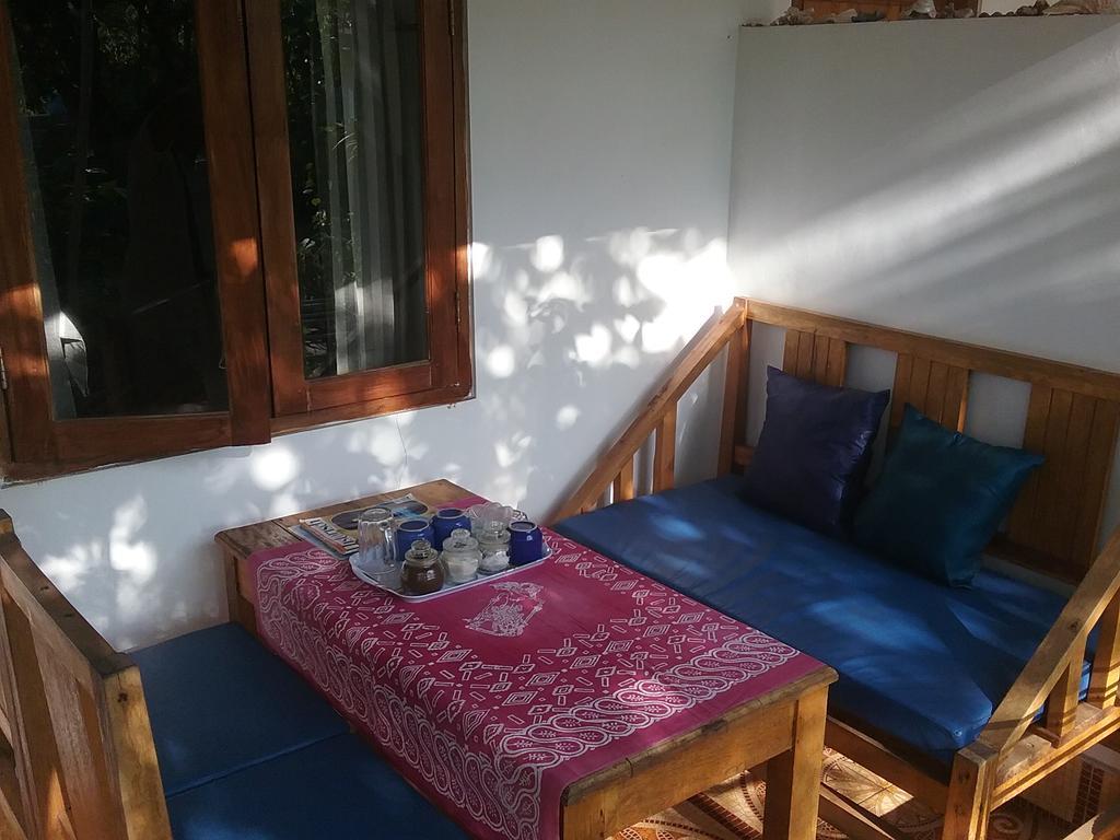 Putri Homestay Ilhas Gili Exterior foto